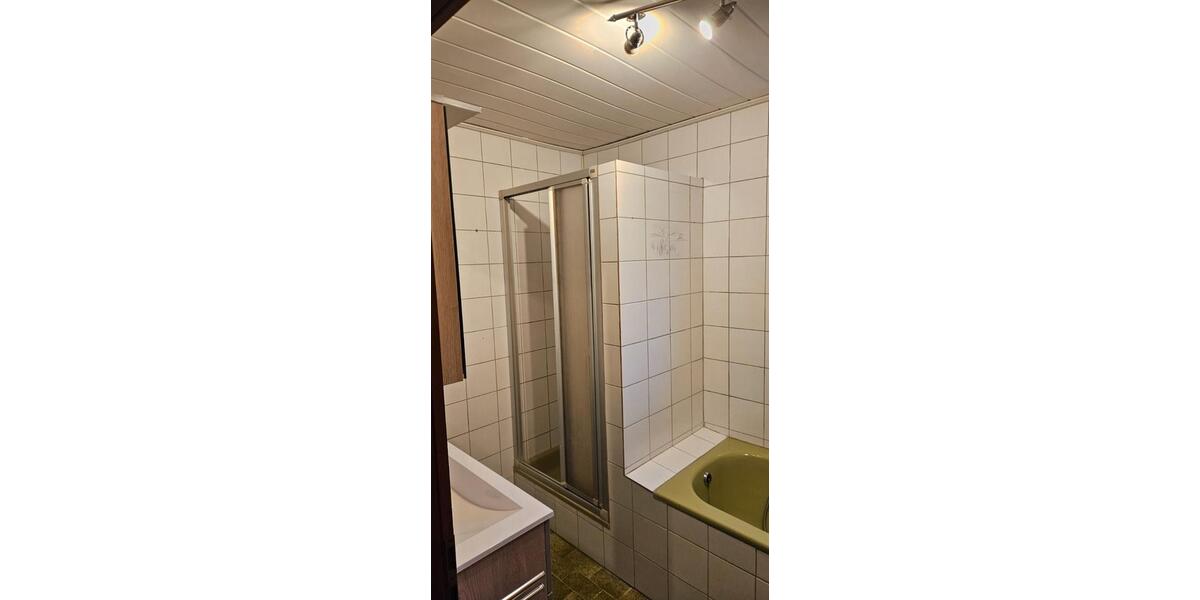 Erdgeschoßwohnung Kronach - 1 Zimmer, 80 m&sup2;, 660&euro; | Angebot:25990571