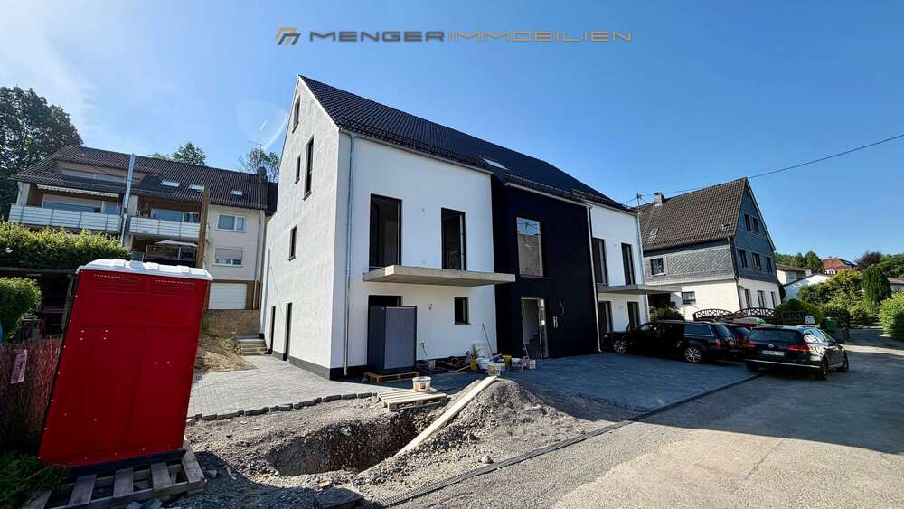 Etagenwohnung Bergneustadt - 3 Zimmer, 82 m&sup2;, 960&euro; | Angebot:27068340
