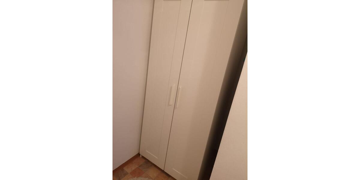 Dachgeschoßwohnung Weiden in der Oberpfalz - 1.5 Zimmer, 27 m&sup2;, 280&euro; | Angebot:26535736