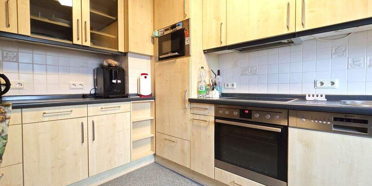 Reihenmittelhaus Bremen Altstadt - 4 Zimmer, 110 m&sup2;, 1.100&euro; | Angebot:25879505