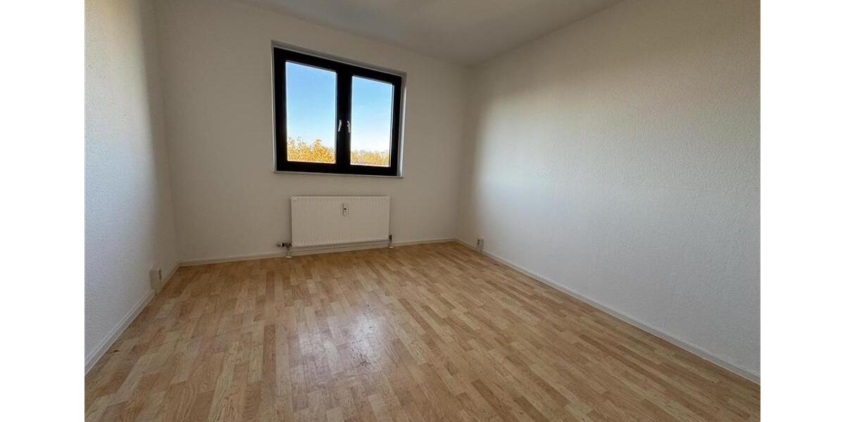 Etagenwohnung Güsten - 3 Zimmer, 69 m&sup2;, 450&euro; | Angebot:23703879