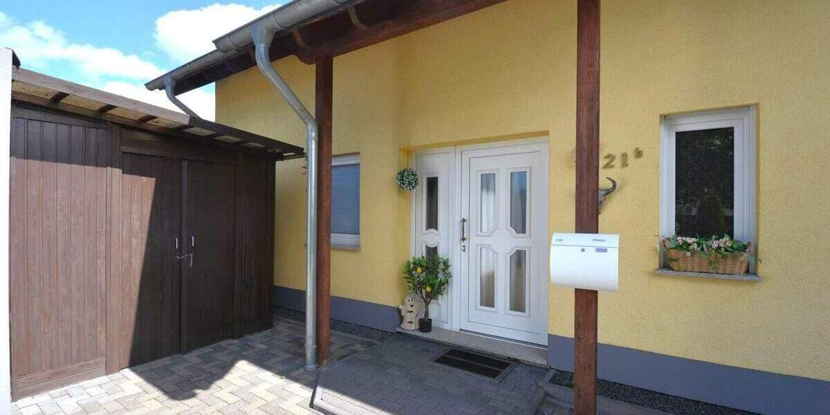 Doppelhaushälfte Gerolstein - 5 Zimmer, 112 m&sup2;, 1.300&euro; | Angebot:24632152