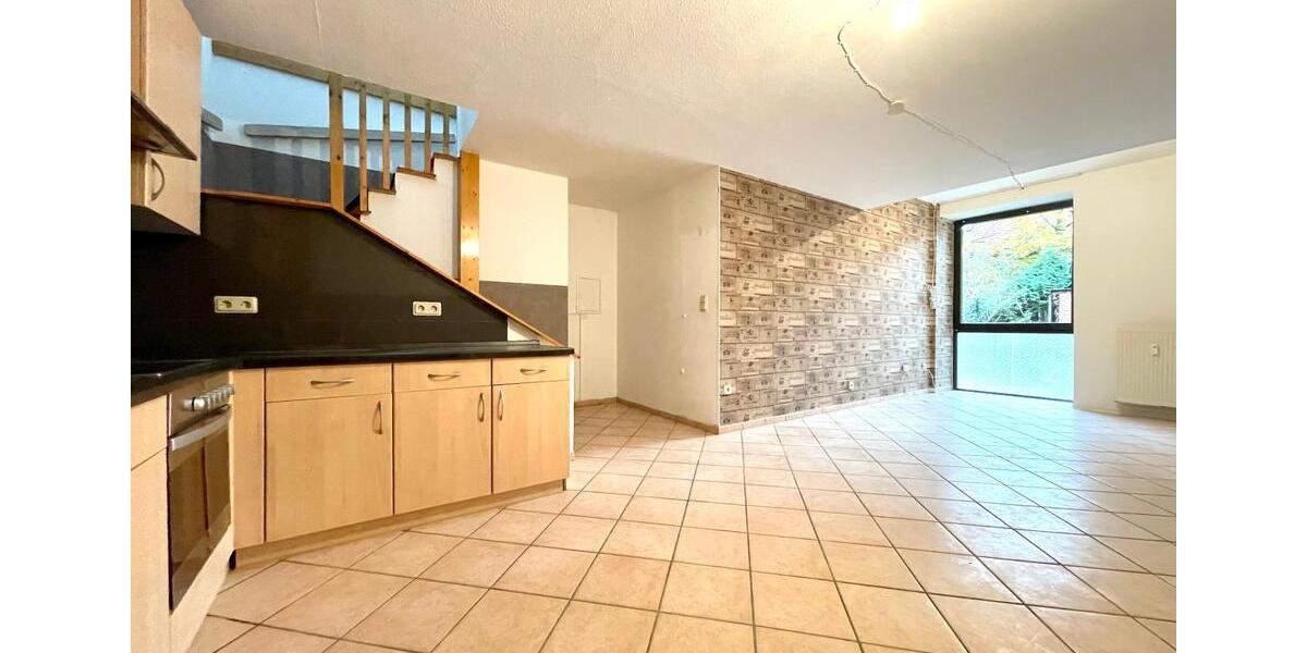 Reihenhaus, 3 Zi., Terrasse, Balkon, Gartennutzung, frei 3 zimmer