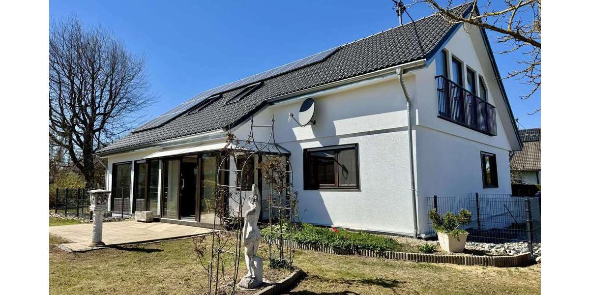 Etagenwohnung Vöhringen - 3.5 Zimmer, 133 m&sup2;, 1.480&euro; | Angebot:26154038