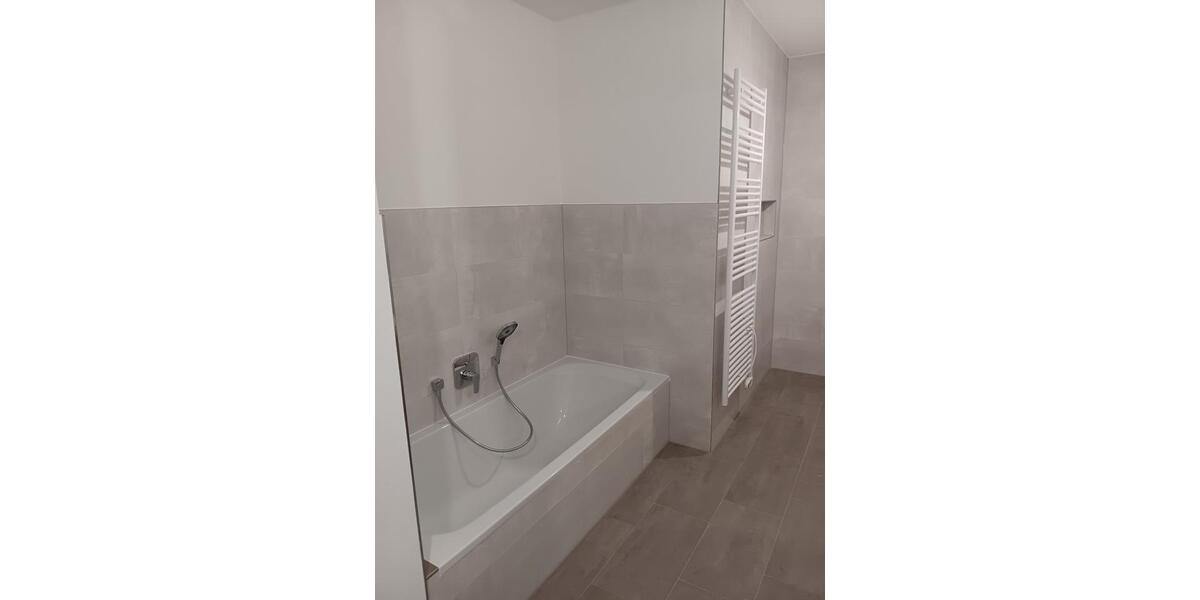 Etagenwohnung Vohenstrauß - 3 Zimmer, 93 m&sup2;, 950&euro; | Angebot:25941808