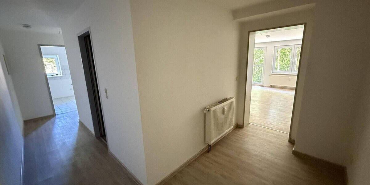 Etagenwohnung Naumburg (Saale) Naumburg - 2 Zimmer, 71 m&sup2;, 442&euro; | Angebot:26749905
