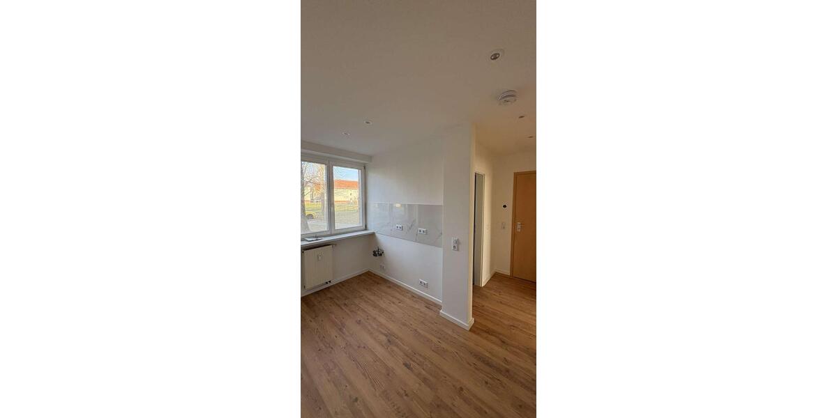 Erdgeschoßwohnung Zwenkau - 3 Zimmer, 49 m&sup2;, 450&euro; | Angebot:25181805