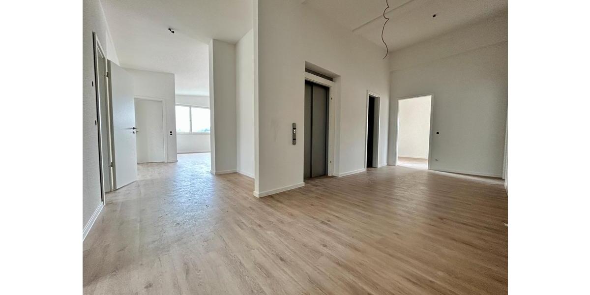 Einfamilienhaus Wehr - 4 Zimmer, 150 m&sup2;, 1.900&euro; | Angebot:26646511