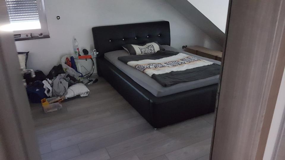 Dachgeschoßwohnung Schiltach - 2 Zimmer, 86 m&sup2;, 875&euro; | Angebot:26610099