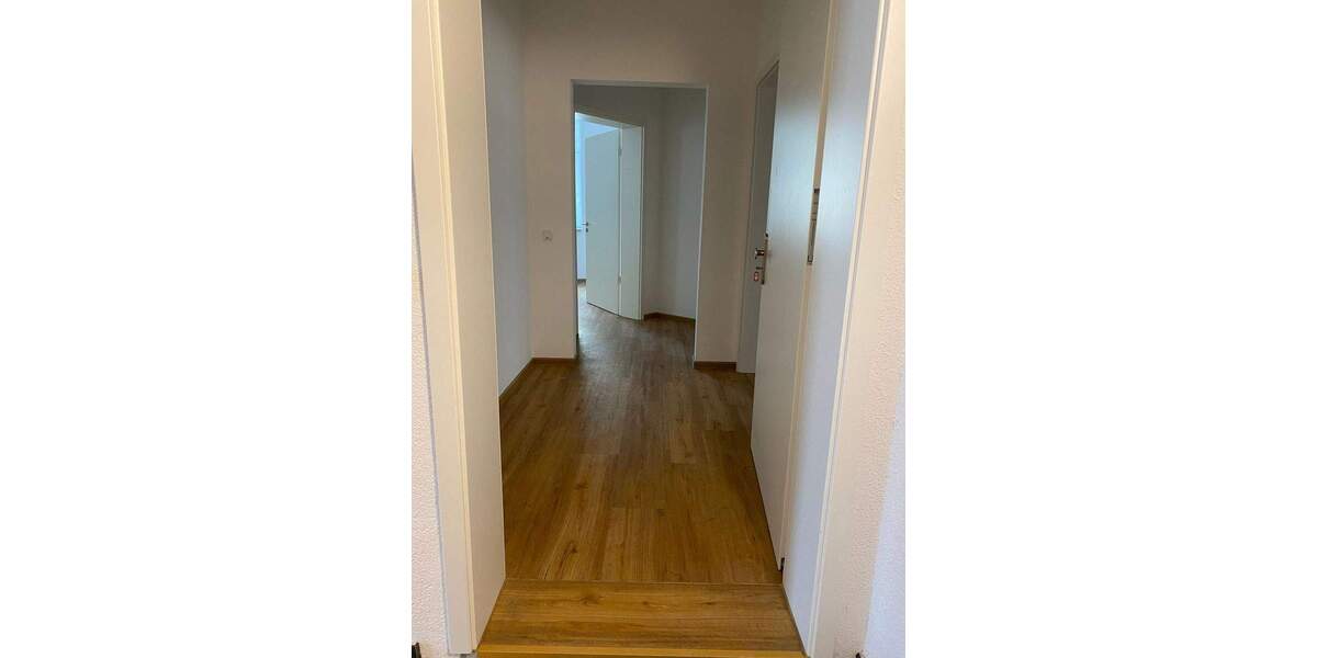 Etagenwohnung Stralsund Tribseer - 5 Zimmer, 110 m&sup2;, 1.010&euro; | Angebot:26257581
