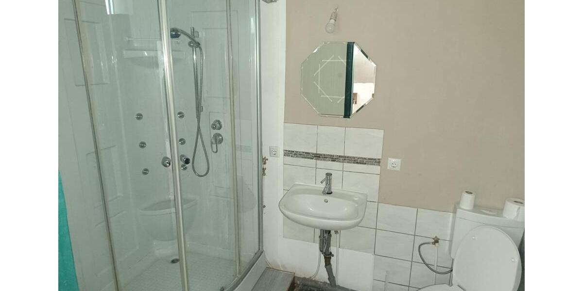 Dachgeschoßwohnung Lalendorf - 1 Zimmer, 38 m&sup2;, 290&euro; | Angebot:25693426