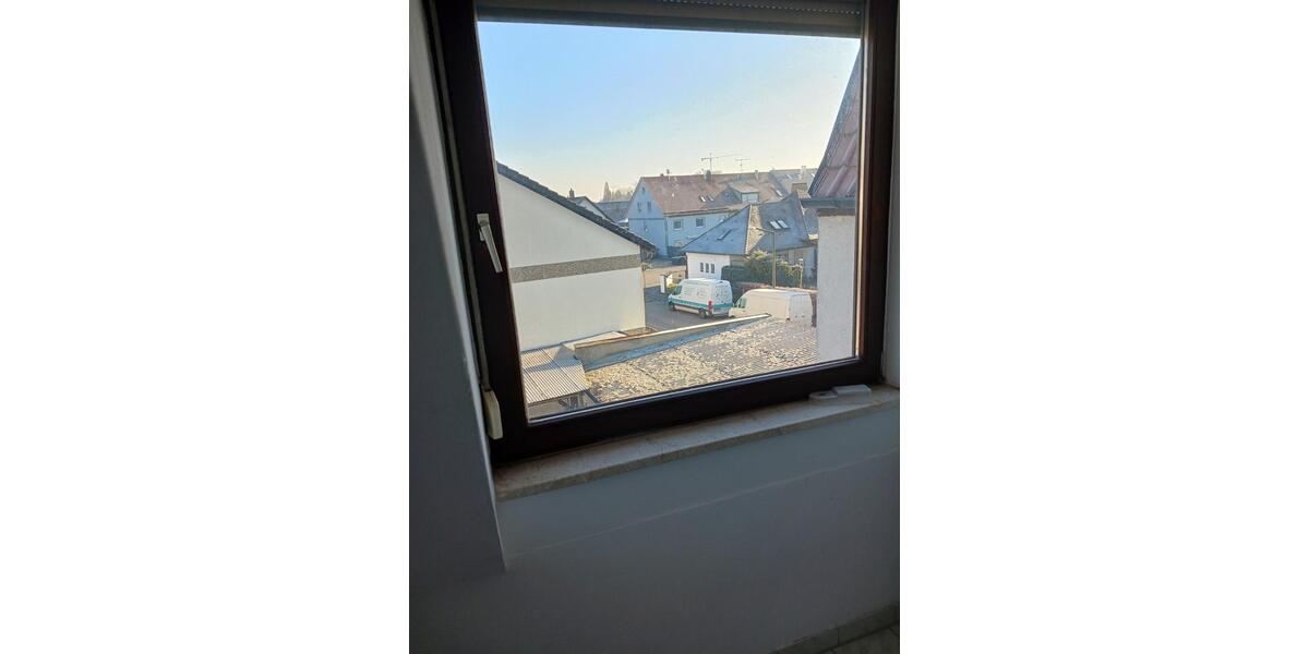 Dachgeschoßwohnung Straubing - 1 Zimmer, 50 m&sup2;, 420&euro; | Angebot:25263418