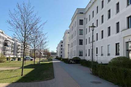 Wohnung Berlin Hakenfelde - 3 Zimmer, 84 m&sup2;, 1.136&euro; | Angebot:26177326