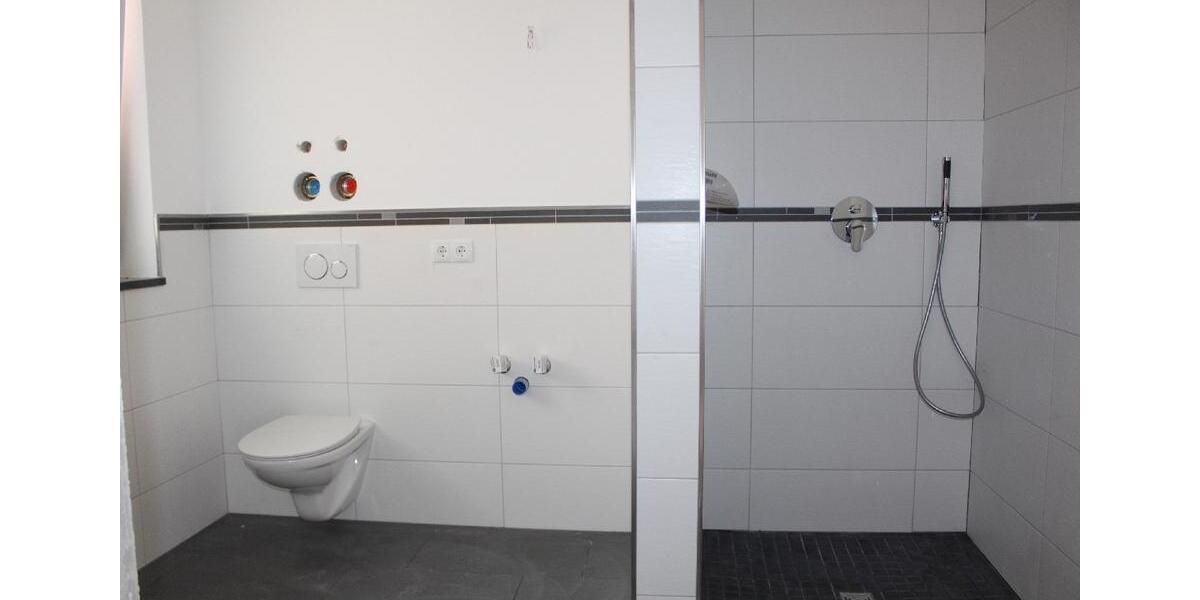 Erdgeschoßwohnung Fuchstal - 3 Zimmer, 93 m&sup2;, 975&euro; | Angebot:26420660
