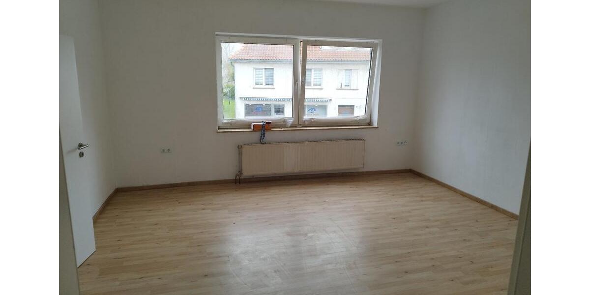 Erdgeschoßwohnung Warburg - 3 Zimmer, 72 m&sup2;, 500&euro; | Angebot:26456145