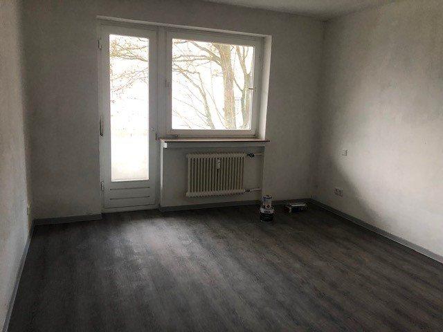 Etagenwohnung Baunatal - 4 Zimmer, 110 m&sup2;, 930&euro; | Angebot:26665469