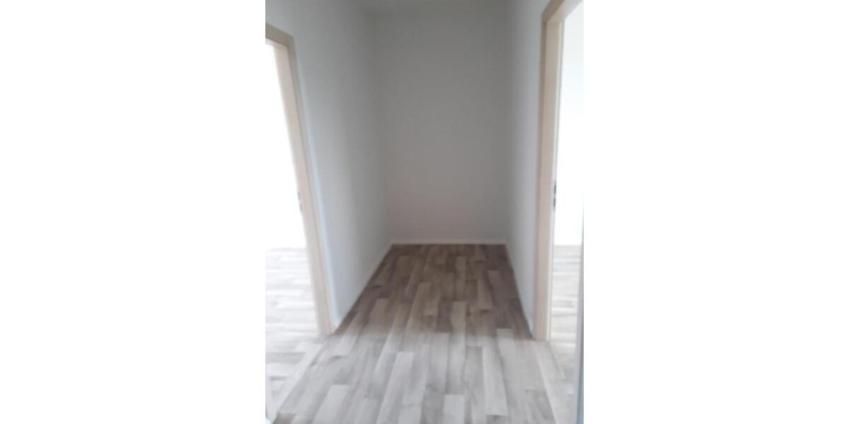 Etagenwohnung Bernburg (Saale) - 3 Zimmer, 71 m&sup2;, 389&euro; | Angebot:26146142