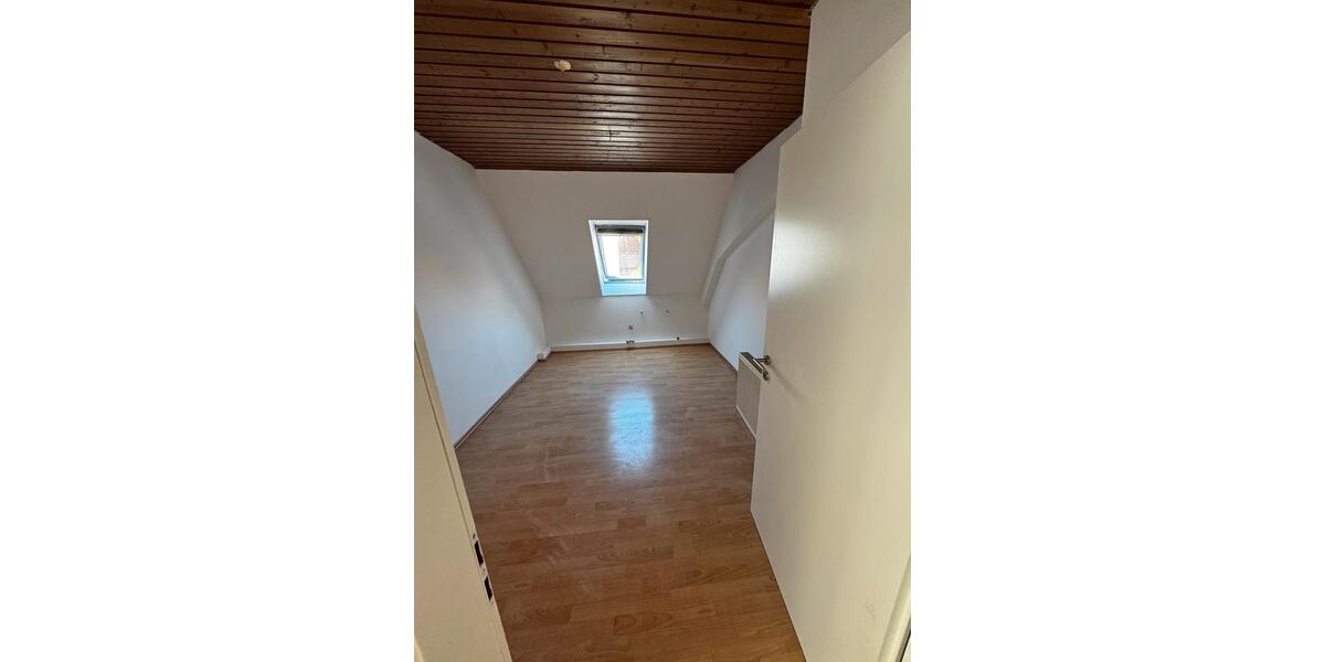 Etagenwohnung Schwäbisch Gmünd - 4 Zimmer, 90 m&sup2;, 1.100&euro; | Angebot:26641469
