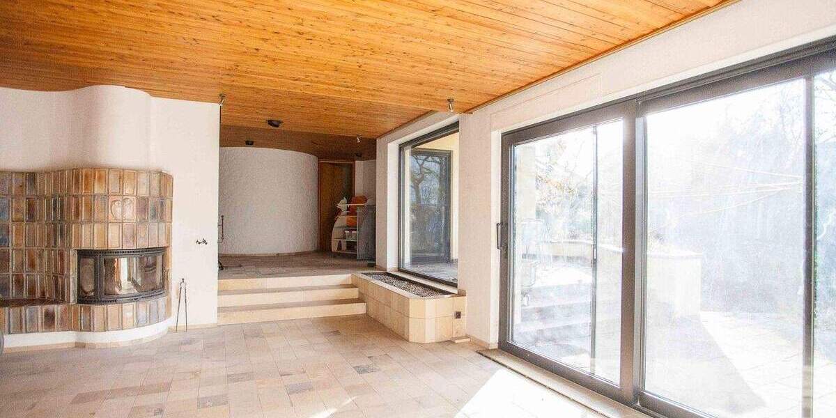 Einfamilienhaus Uttenreuth - 8 Zimmer, 270 m&sup2;, 3.000&euro; | Angebot:24450110