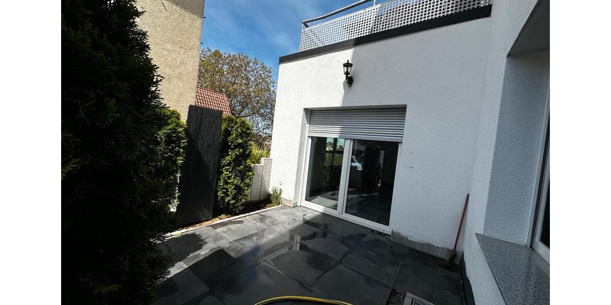 Erdgeschoßwohnung Cleebronn - 3 Zimmer, 116 m&sup2;, 1.100&euro; | Angebot:25985918
