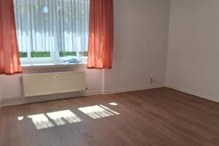 Wohnung Rostock Hansaviertel - 2 Zimmer, 50 m&sup2;, 570&euro; | Angebot:25055126