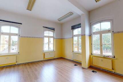 Gewerbeobjekt Torgau - 4 Zimmer, 168 m&sup2;, 1.125&euro; | Angebot:25278358