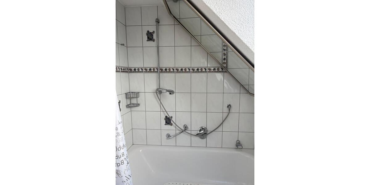 Dachgeschoßwohnung Weißenhorn - 1 Zimmer, 15 m&sup2;, 460&euro; | Angebot:25431633