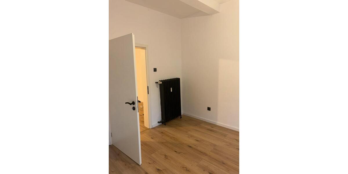 Erdgeschoßwohnung Brilon - 4 Zimmer, 108 m&sup2;, 1.250&euro; | Angebot:26097236