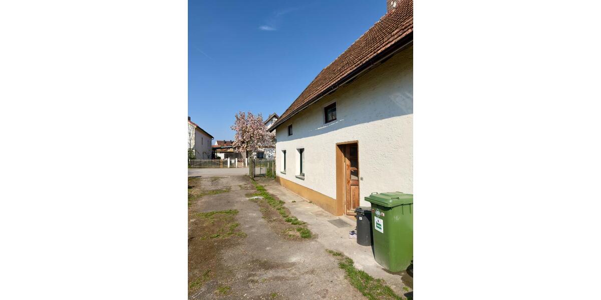 Erdgeschoßwohnung Barbing - 1 Zimmer, 35 m&sup2;, 420&euro; | Angebot:26232061