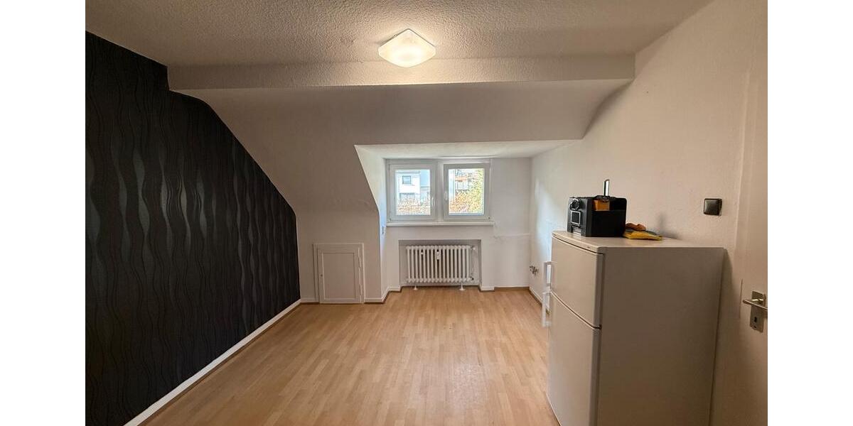 Dachgeschoßwohnung Trier West-Pallien - 4 Zimmer, 60 m&sup2;, 650&euro; | Angebot:25395383