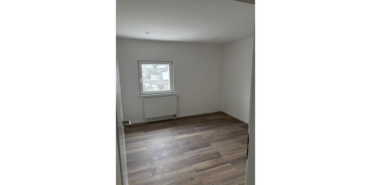 Etagenwohnung Lampertheim - 2 Zimmer, 50 m&sup2;, 900&euro; | Angebot:26184495
