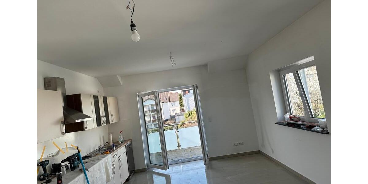 Dachgeschoßwohnung Gießen Wieseck - 1 Zimmer, 50 m&sup2;, 700&euro; | Angebot:26049615