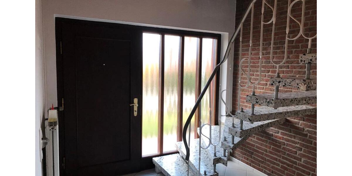 Einfamilienhaus Schuby - 4 Zimmer, 140 m&sup2;, 1.200&euro; | Angebot:26048836