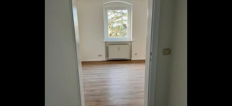 Etagenwohnung Lauchhammer - 4 Zimmer, 98 m&sup2;, 1.140&euro; | Angebot:24729902