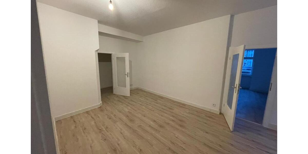 Erdgeschoßwohnung Naumburg (Saale) - 3 Zimmer, 71 m&sup2;, 470&euro; | Angebot:24436924