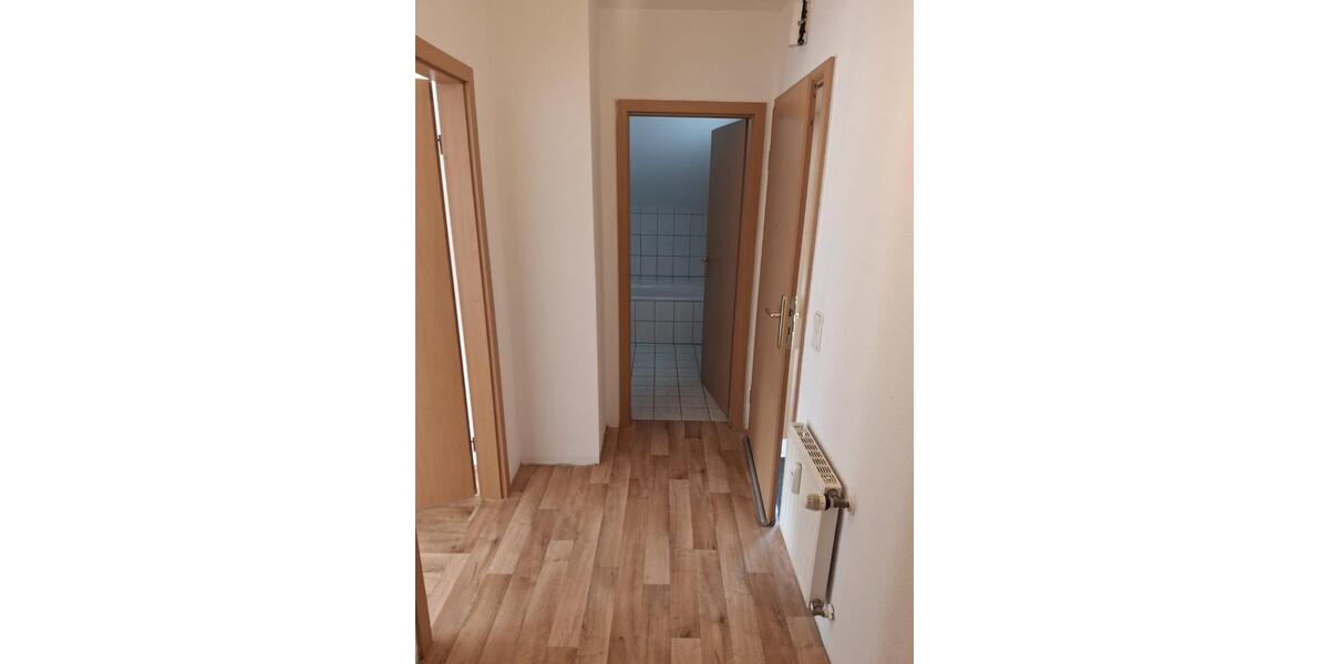 Dachgeschoßwohnung Hemer - 2 Zimmer, 50 m&sup2;, 400&euro; | Angebot:26094730