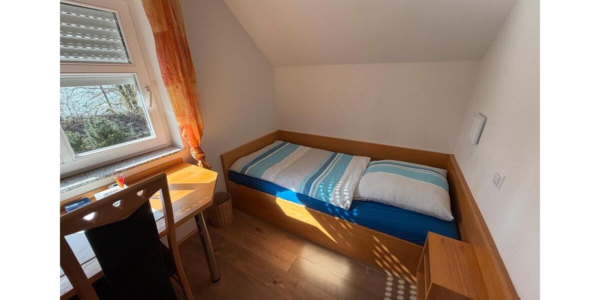 Wohnen auf Zeit Korschenbroich - 1 Zimmer, 13 m&sup2;, 490&euro; | Angebot:25678711
