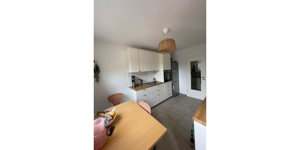 Wohnen auf Zeit Köln Rodenkirchen - 18 Zimmer, 78 m&sup2;, 630&euro; | Angebot:26415786
