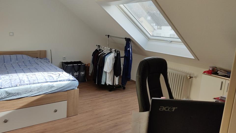Dachgeschoßwohnung Murrhardt - 2.5 Zimmer, 70 m&sup2;, 795&euro; | Angebot:26566591