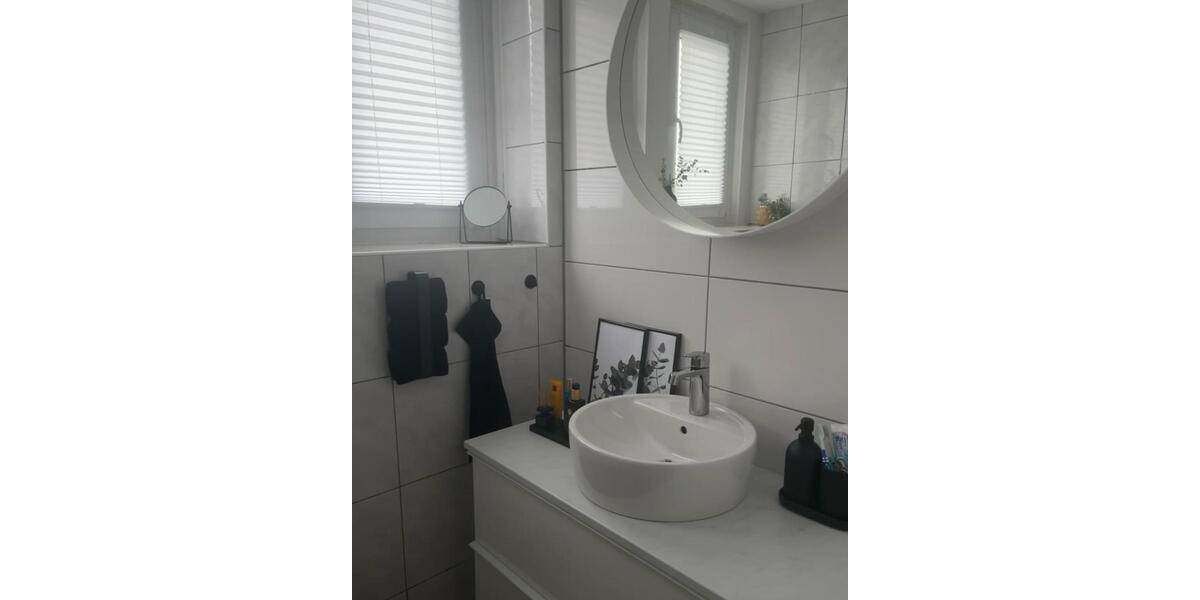 Etagenwohnung Sehnde - 5 Zimmer, 116 m&sup2;, 1.250&euro; | Angebot:24690006
