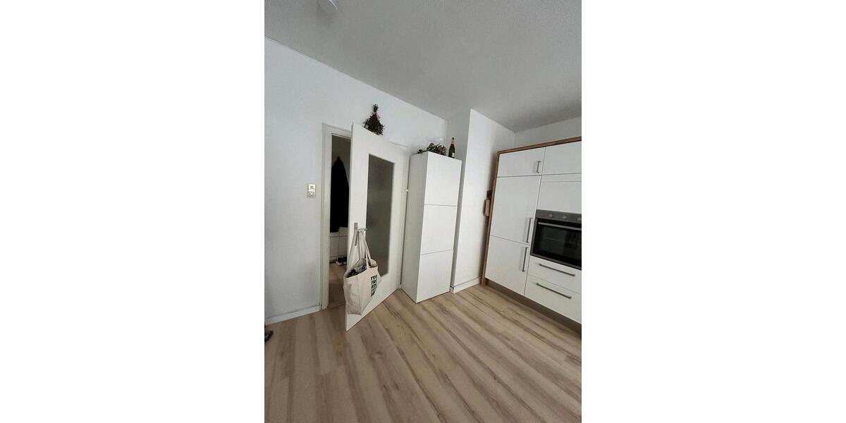 Etagenwohnung Würzburg - 1 Zimmer, 43 m&sup2;, 740&euro; | Angebot:26340154