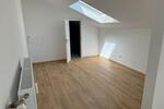 Dachgeschoßwohnung Günzburg - 4 Zimmer, 120 m&sup2;, 980&euro; | Angebot:26368905