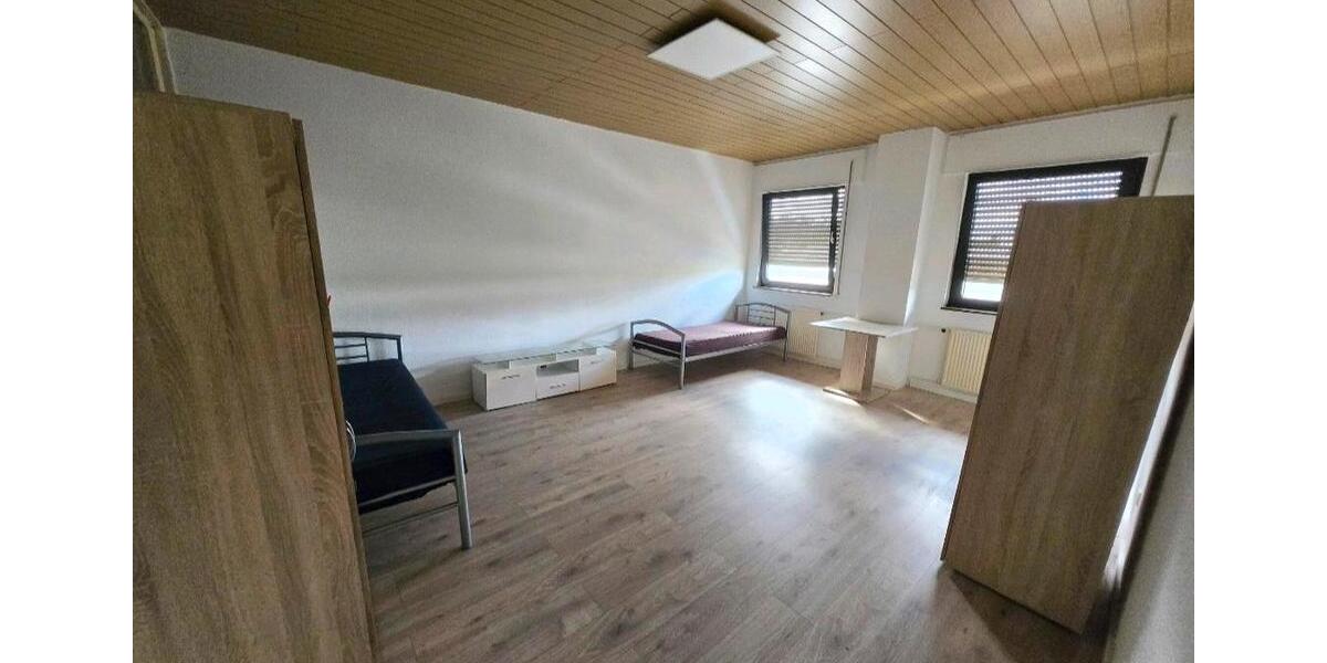 Wohnen auf Zeit Bretten - 25 Zimmer, 30 m&sup2;, 350&euro; | Angebot:25982146