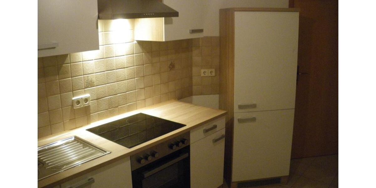 Etagenwohnung Greiz - 1 Zimmer, 39 m&sup2;, 265&euro; | Angebot:26291288