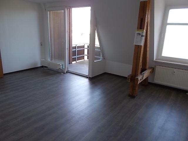 Dachgeschoßwohnung Taura - 2 Zimmer, 74 m&sup2;, 326&euro; | Angebot:26545937