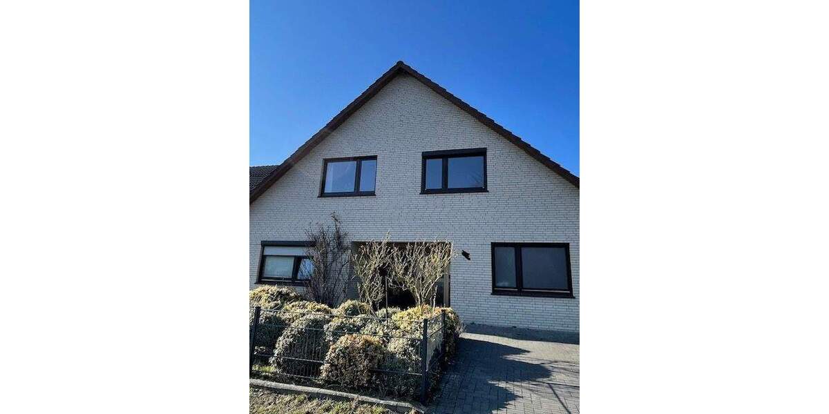 Etagenwohnung Scharnebeck - 3 Zimmer, 100 m&sup2;, 900&euro; | Angebot:26243370