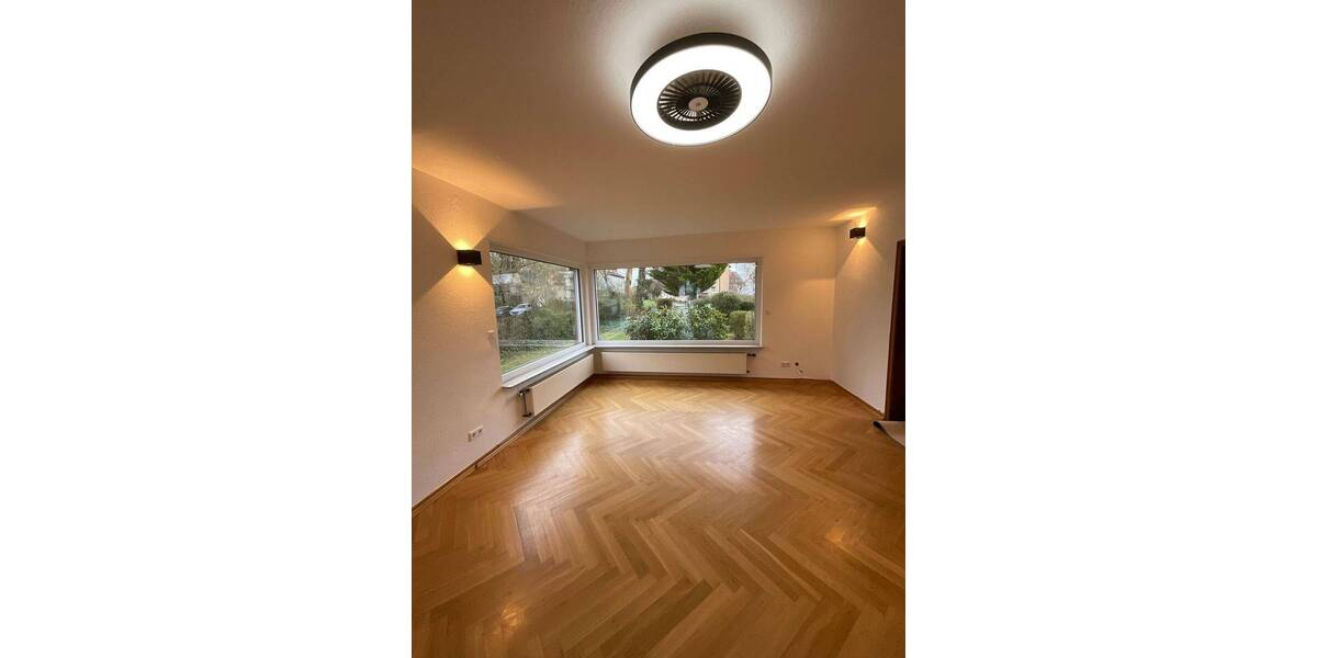 Einfamilienhaus Petersberg - 6 Zimmer, 180 m&sup2;, 1.600&euro; | Angebot:26106614