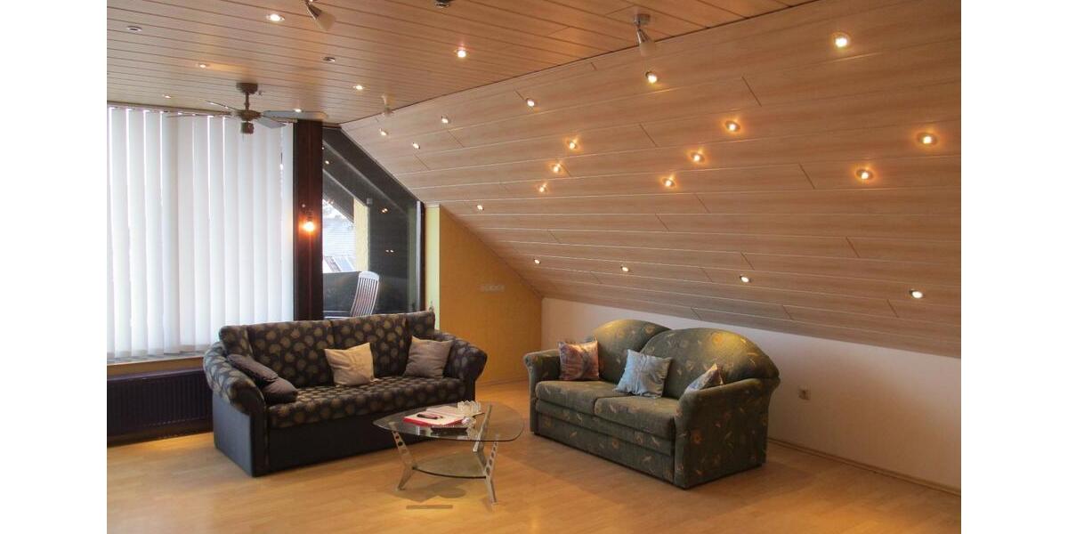 Wohnen auf Zeit Bindlach - 3 Zimmer, 110 m&sup2;, 80&euro; | Angebot:24872777