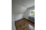Dachgeschoßwohnung Henstedt-Ulzburg Ulzburg - 4 Zimmer, 60 m&sup2;, 550&euro; | Angebot:26638450