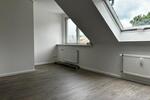 Dachgeschoßwohnung Bad Pyrmont - 5 Zimmer, 143 m&sup2;, 860&euro; | Angebot:26610283